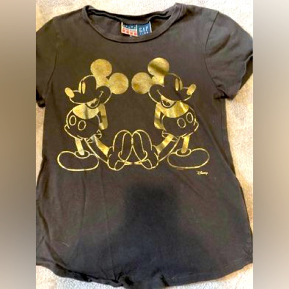 Junk Food x Gap collaboration girls size medium Mickey Mouse t shirt